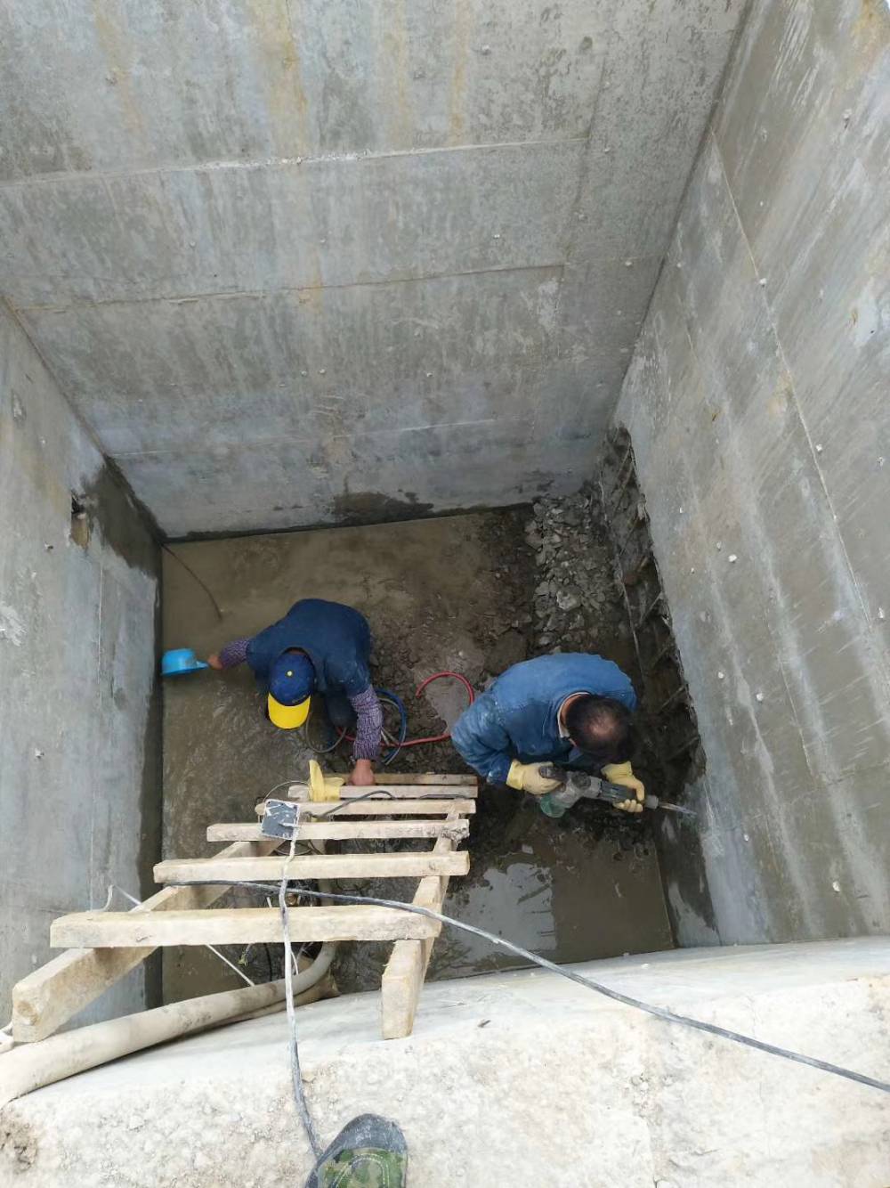 朔州朔城区水池堵漏
